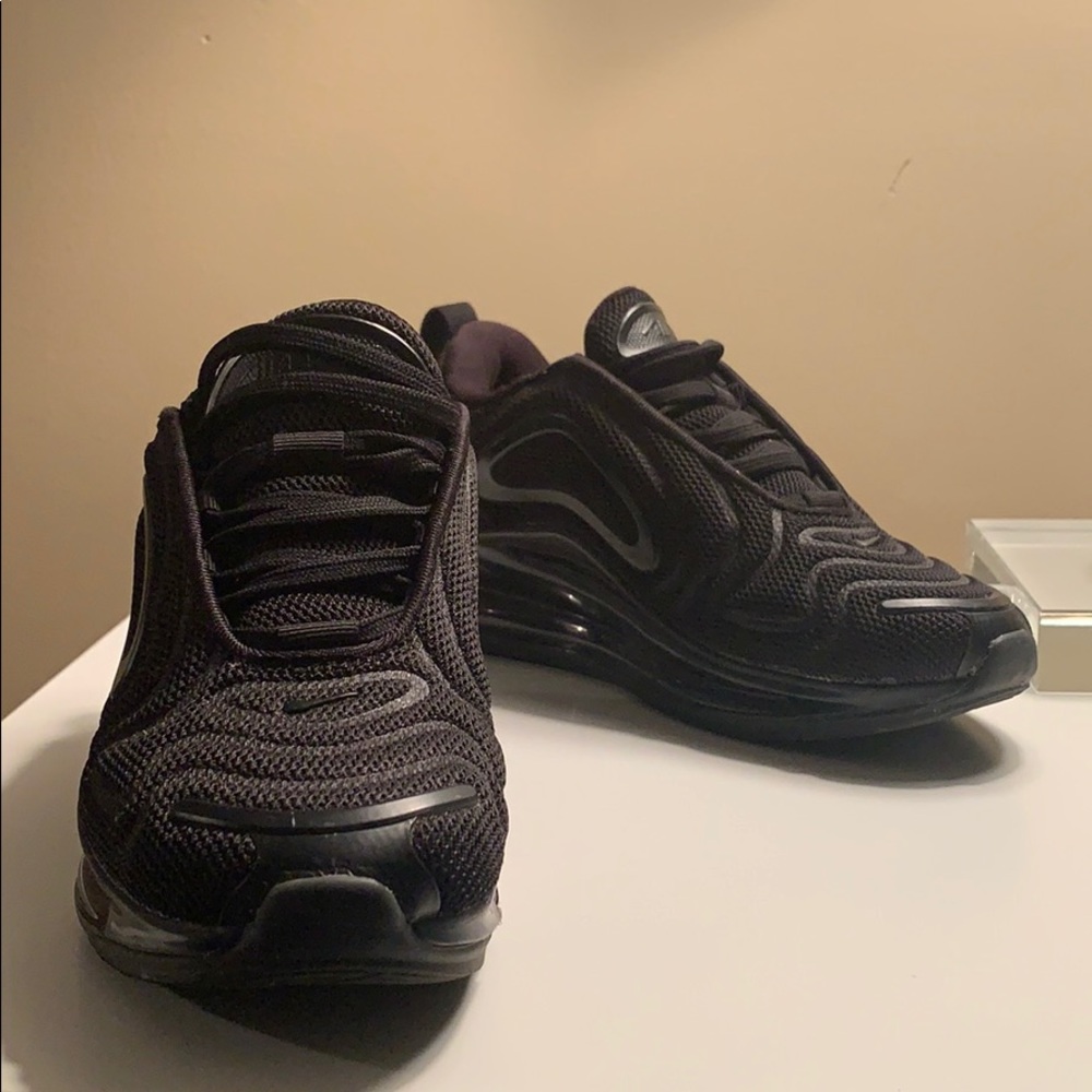 Nike 720